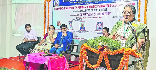 ఫార్మా – అకడమిక్లతో స్థిరమైన అభివృద్ధి