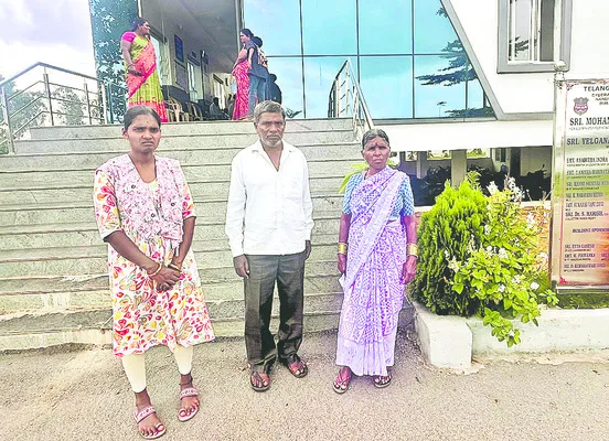 కూతురి పెళ్లికి దాచితే.. దోచేశారు!