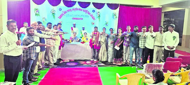ఉద్యోగులు అంకితభావంతో పనిచేస్తే గుర్తింపు