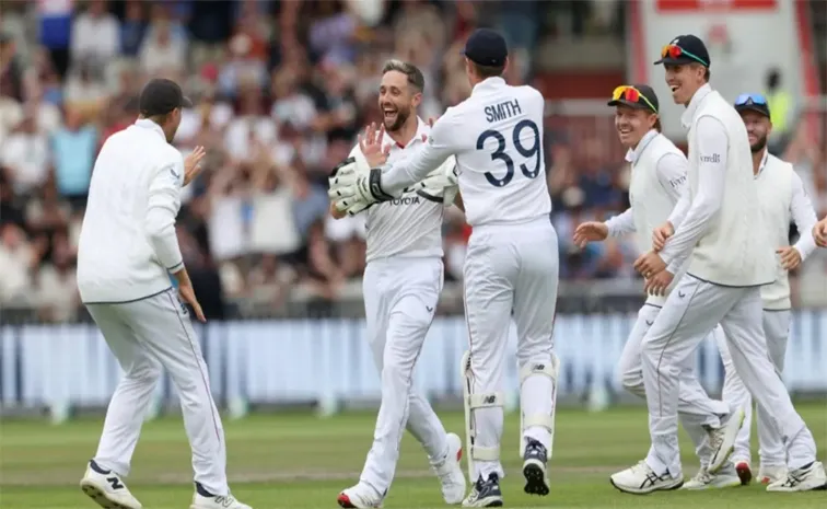 ENG VS IND 5th Test Day 2: Woakes Ruled Out Of Remainder Of Oval Test