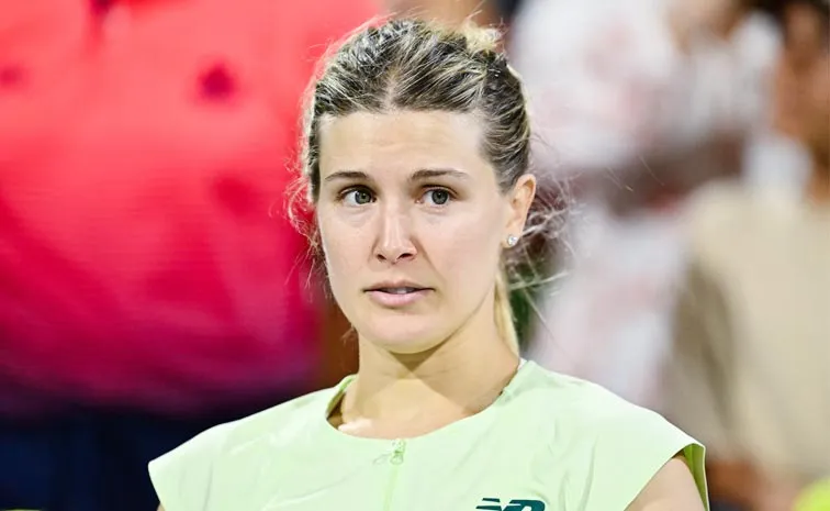 Eugenie Bouchard Gets Emotional on 1st Day of Retirement
