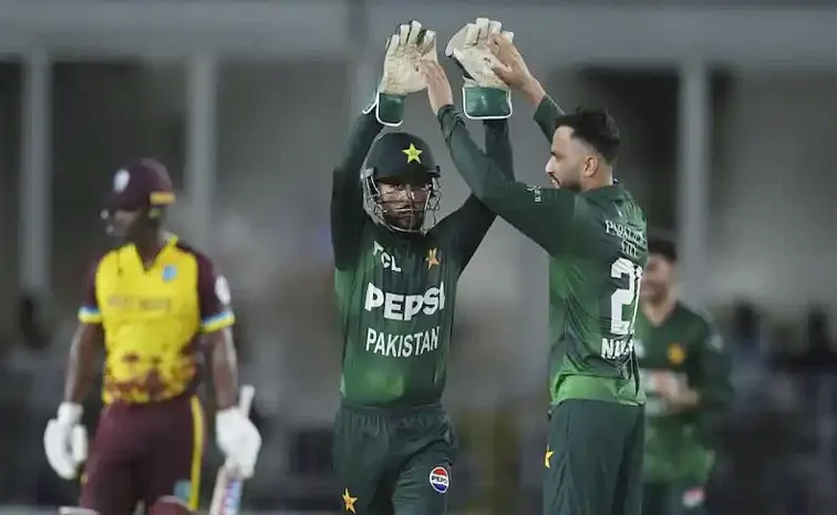 Pakistan beat West Indies by 14 runs in 1st T20