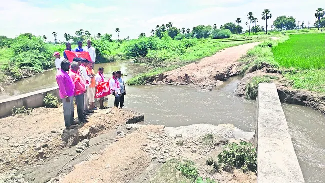 కష్టాలు కనండి.. దారి చూపండి