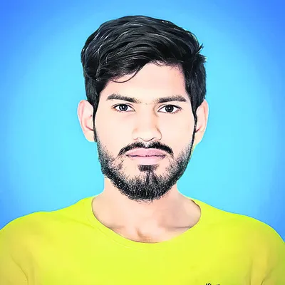 రాఖీ కట్టుకుని..    గుండెపోటుతో మృతి