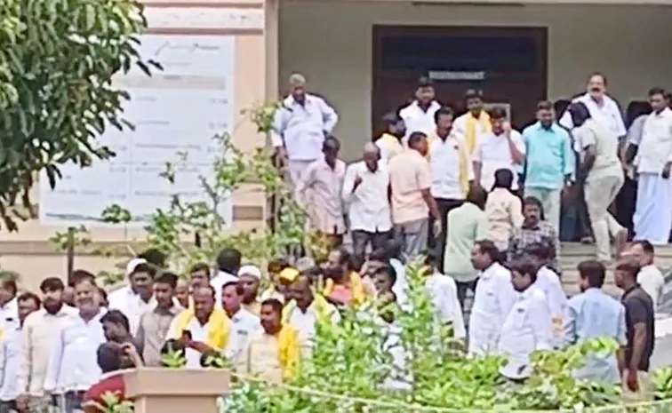 Tdp Irregularities In Pulivendula Zptc By Elections