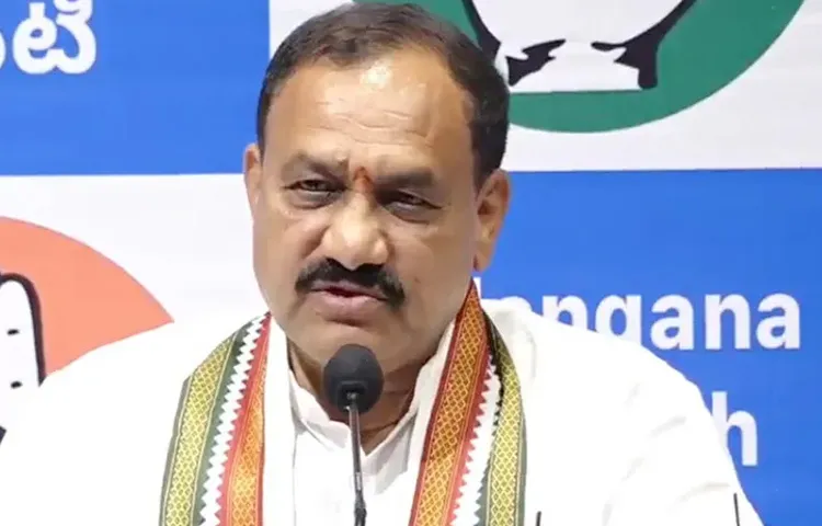PCC Chief Mahesh Kumar Goud in a friendly chat with the media