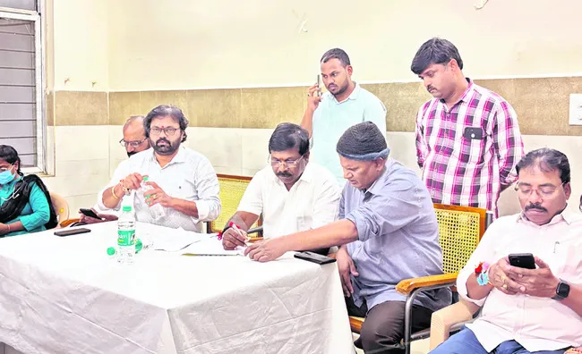 నేడు మెగా సర్జికల్‌ క్యాంపు 