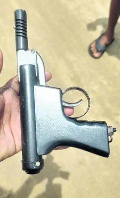 ఎత్తంలో తుపాకీ కలకలం