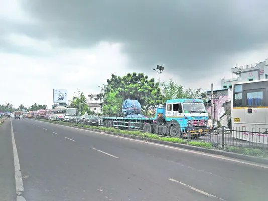 లారీన