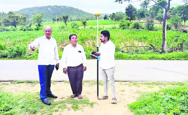 పాలమూరుకు సాగునీరు