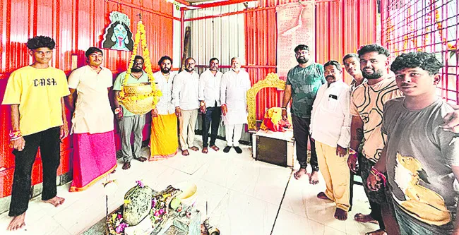 విగ్రహాల ధ్వంసం దారుణం 