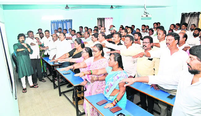 కూటమి దుష్ప్రచారాలను తిప్పికొట్టాలి 