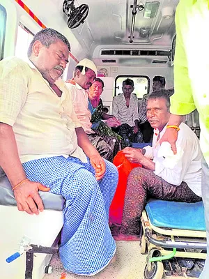 దైవ దర్శనానికి వెళ్తుండగా ప్రమాదం 