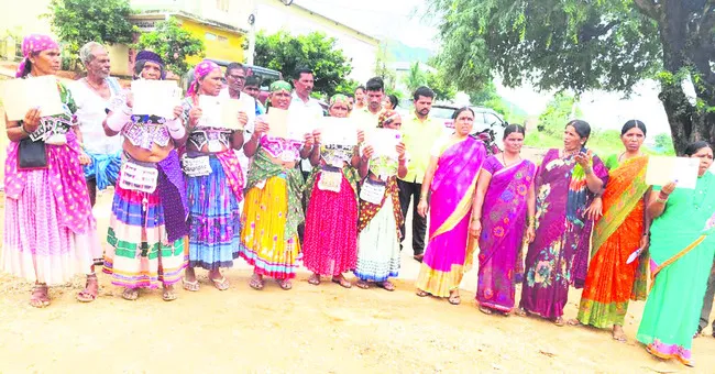 ‘పోడు’ రైతుల ఆందోళన