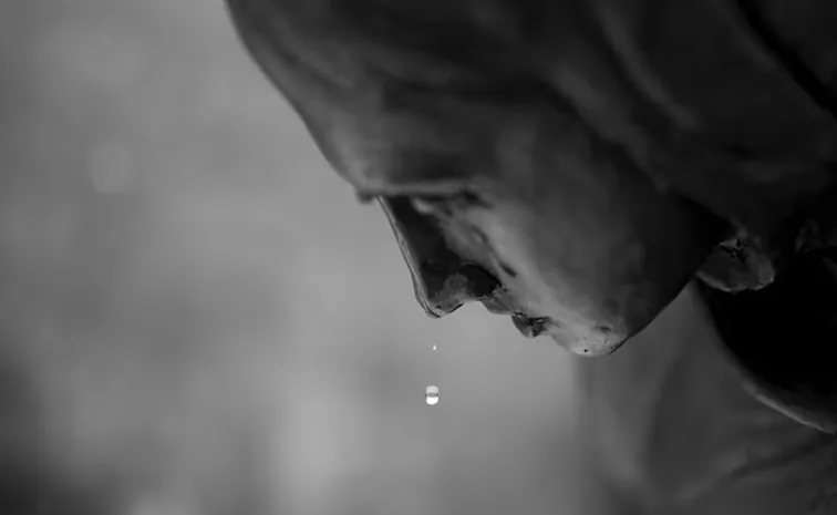 We Should Face The Sorrow, Nothing Lasts Forever