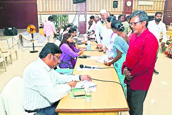 ప్రజావాణికి వినతుల వెల్లువ