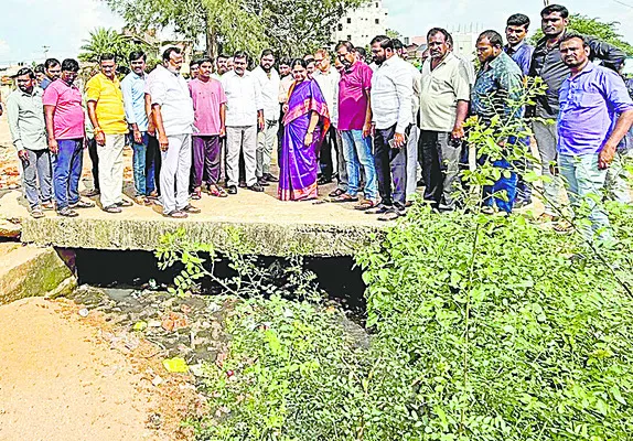 కోమటికుంట కాల్వను పునరుద్ధరించాలి 