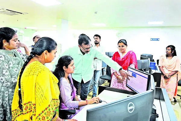 వెహికల్ ట్రాకింగ్ యాప్పై అవగాహన అవసరం