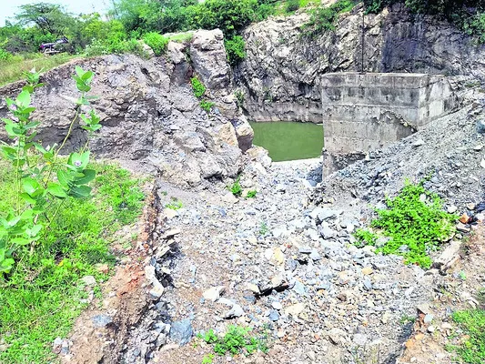 ఆదిలోనే అంతరాయం..