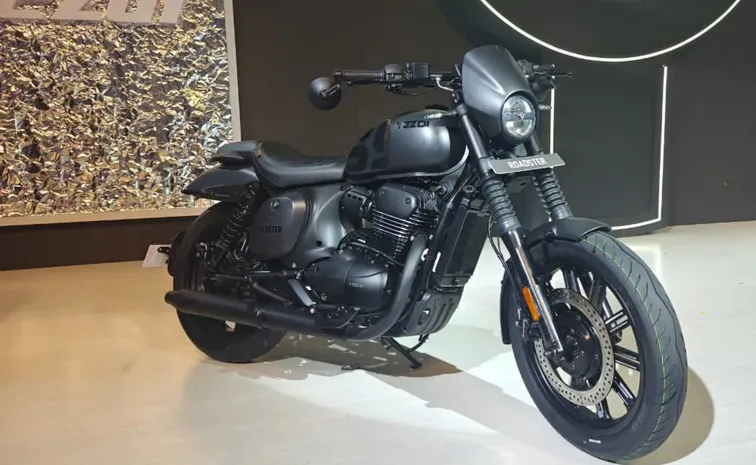 2025 Yezdi Roadster Launched at Rs 2 10 Lakh in India