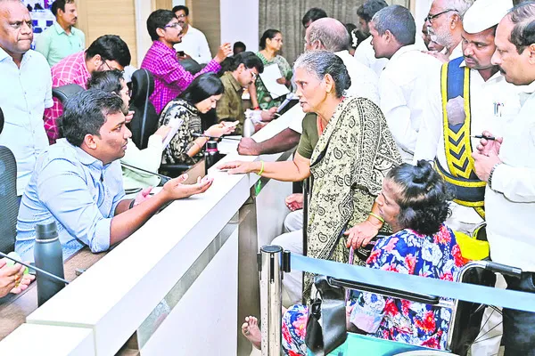 జీజీహెచ్‌లో మత  కార్యకలాపాలపై నిషేధం 