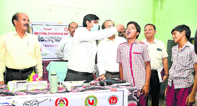 నులి పురుగుల నిర్మూలనకు కృషి చేయాలి