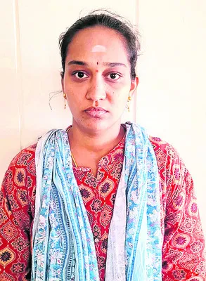 పుస్తెలమ్మినా సరిపోతలేవు