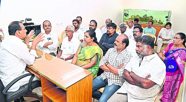 అనుబంధ విభాగాలు చురుగ్గా పనిచేయాలి