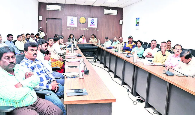 అధికారులు అప్రమత్తంగా ఉండాలి