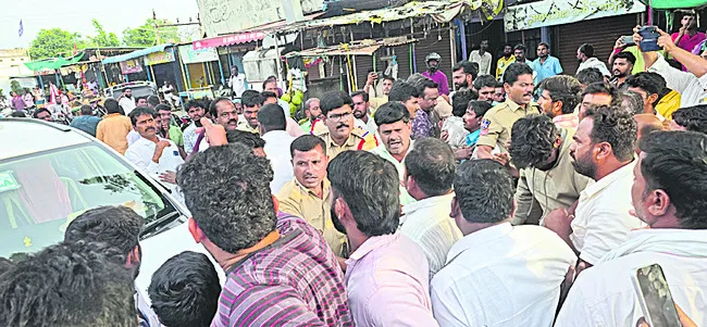 అగ్గి రాజేసిన కబ్జా వార్త