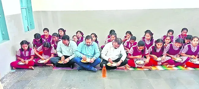 Excise Superintendent Arun Kumar conducted a surprise inspection