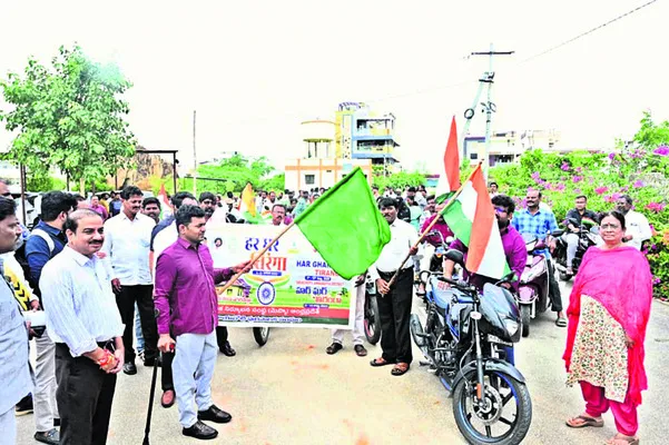 హర్‌ ఘర్‌ తిరంగాలో అందరూ పాల్గొనాలి 