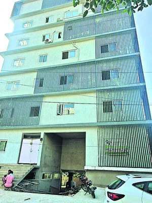 ‘సృష్టి’ అక్రమాల చిట్టా