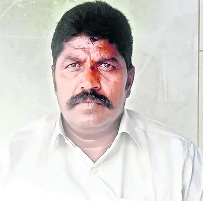 ఎకరానికి రూ.50 వేలు చెల్లిస్తున్నాం