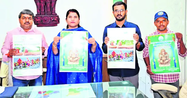 మట్టి విగ్రహాలు ఎంతో మేలు