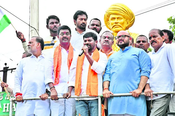సంఘటితమై దేశ ఐక్యతను చాటుదాం