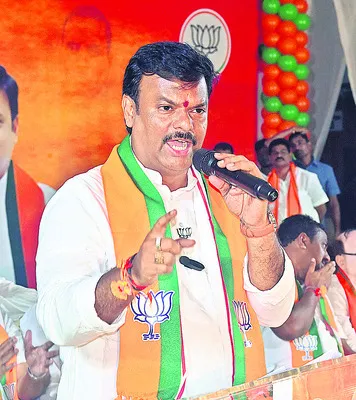 సెమీ కండక్టర్‌ పరిశ్రమలో పెట్టుబడులు 