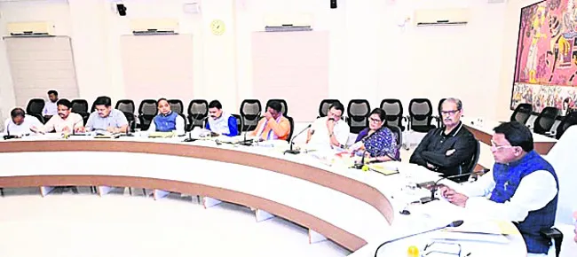 సంబల్‌పూర్‌ పట్టణంలో..రాత్రీపగలూ నీటి సరఫరా