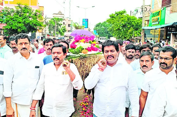 చెంచురెడ్డికి కన్నీటి వీడ్కోలు