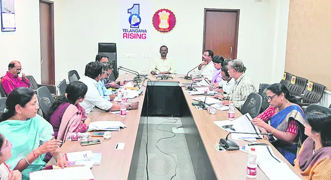గిరిజనుల సంక్షేమంపై ప్రత్యేక శ్రద్ధ 