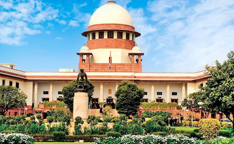 Make Public 65 Lakh Names Top Court To Poll Body