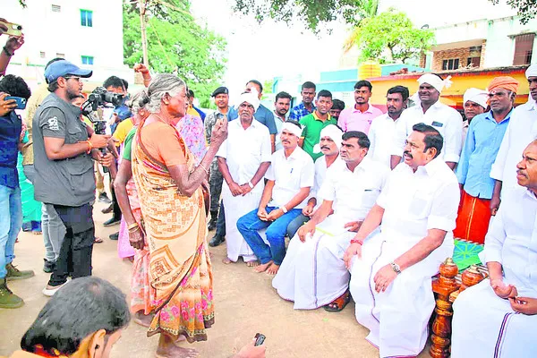 స్టాలిన్‌కు ప్రజలే గుణపాఠం చెప్పాలి 