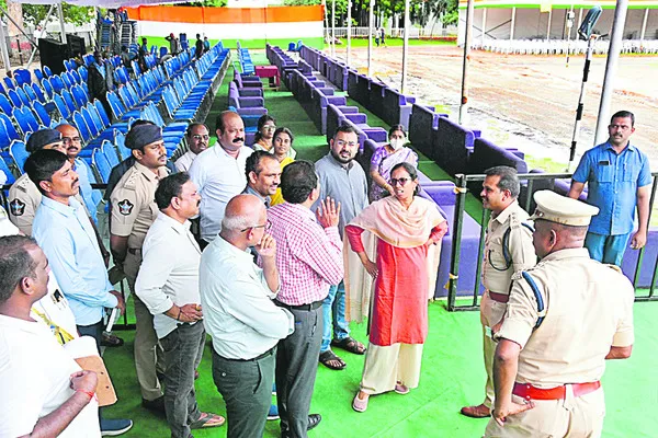 ప్రతిష్టాత్మకంగా స్వాతంత్య్ర దినోత్సవం 