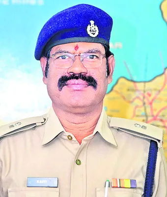 అడిషనల్‌ డీసీపీ రవికి ఇండియన్‌ పోలీస్‌ మెడల్‌
