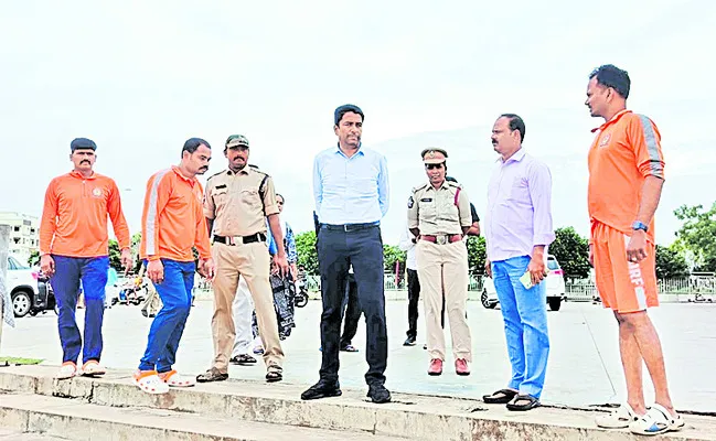 బుడమేరుపై నిరంతర పర్యవేక్షణ ఉండాలి 