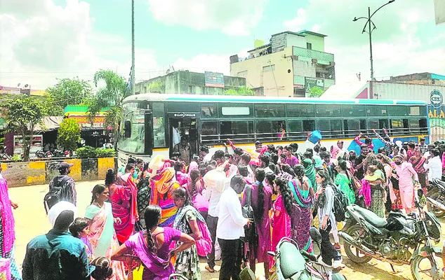 ఆదాయం అదుర్స్