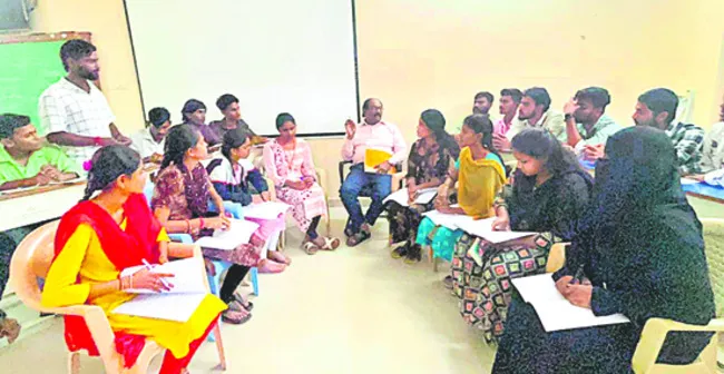 అగ్రగామిగా అవతరించాలి