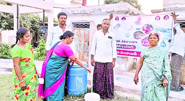 తుమ్మలపాలెం భేష్‌ ! 