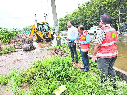 సమన్వయంతో పని చేయండి 
