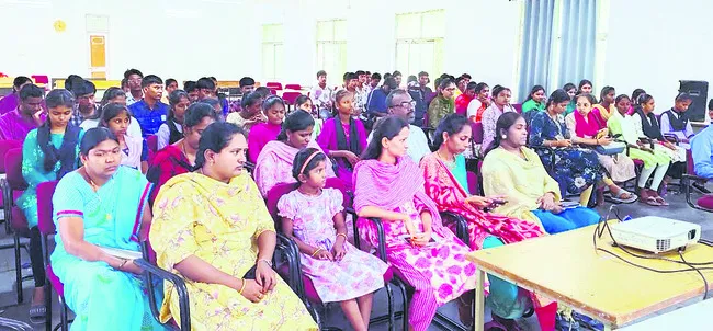 అవినీ